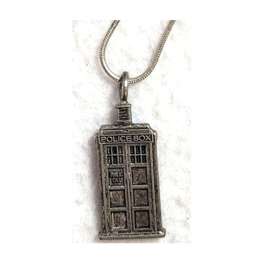 Vintage Sterling Silver Doctor Who TARDIS Police Box Pendant Necklace Sci-Fi